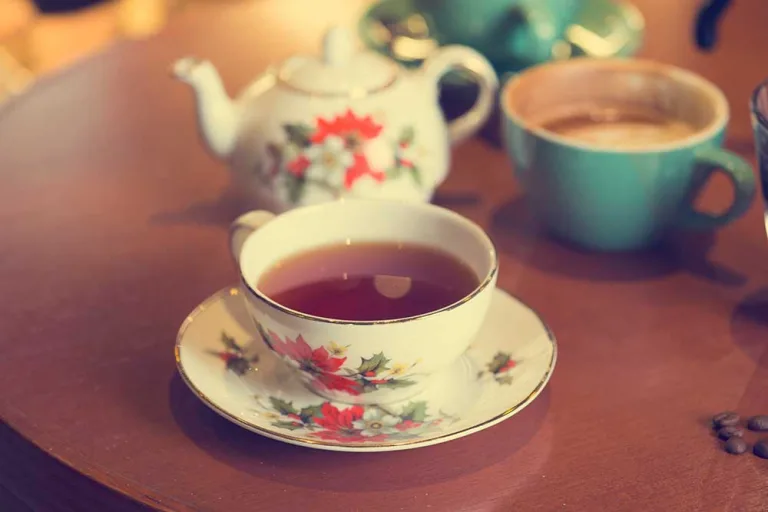 English Tea Culture vs Scottish Tea Culture