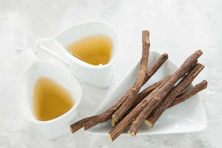 Licorice Root Herbal Tea Ultimate Guide, Hirosty, Health Benefits and Recipes