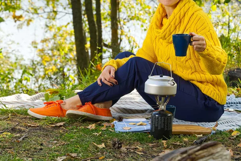 Best Camping Gears for Brewing Tea Outdoors